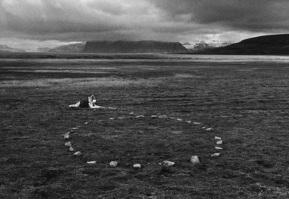 Leaving the Stones, A Five Day Walk With Dogs on Spitzbergen, Svalbard Norway 1995